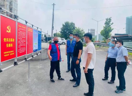 【英雄就在身邊】沒事沒事，我還能再走兩步！