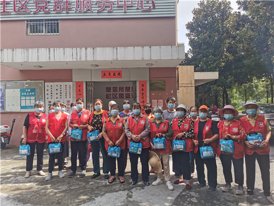 無(wú)私為分類(lèi) 志愿最光榮——馨康苑社區(qū)做好垃圾分類(lèi)，助力疫情防控